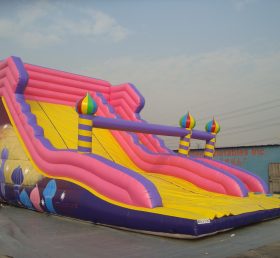 T8-743 Disney Aladdin Inflatable Slide