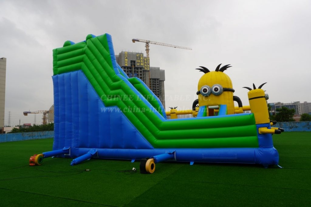 T6-867 Minion Inflatable Playground