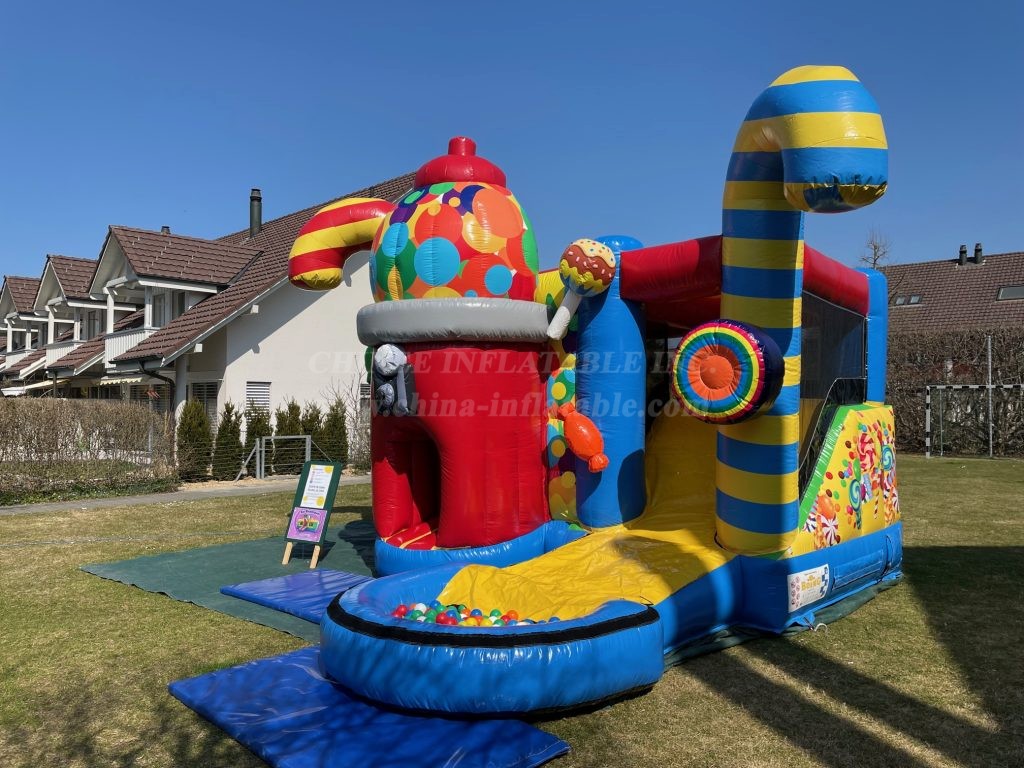 T2-4720 Candy Bouncy Castle