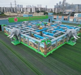 MAZE1-52 Elephant Theme Inflatable Maze